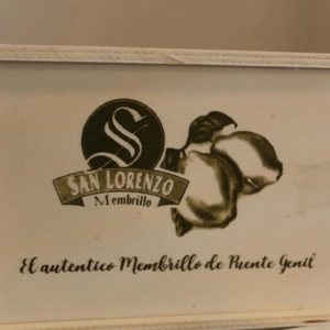 El Granero de la Abuela | Tienda online gourmet en Priego de Córdoba | Crema de Membrillo en caja de madera